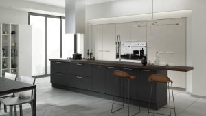 Belair Graphite Mussel and White 1