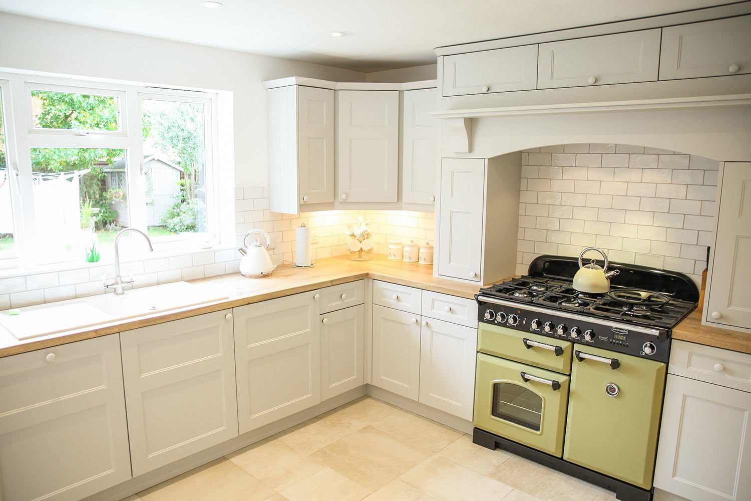 Custom Kitchen Cabinets